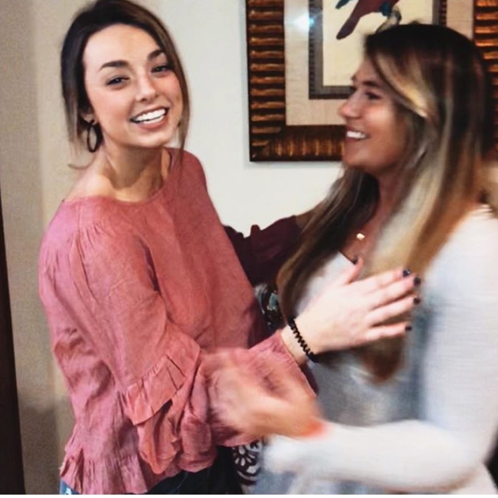 Red and white bell sleeves top